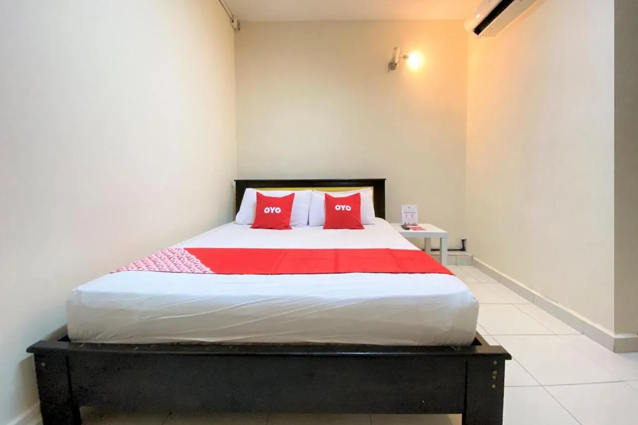 Oyo 90159 Zahaar Hotel Batu Ferringhi