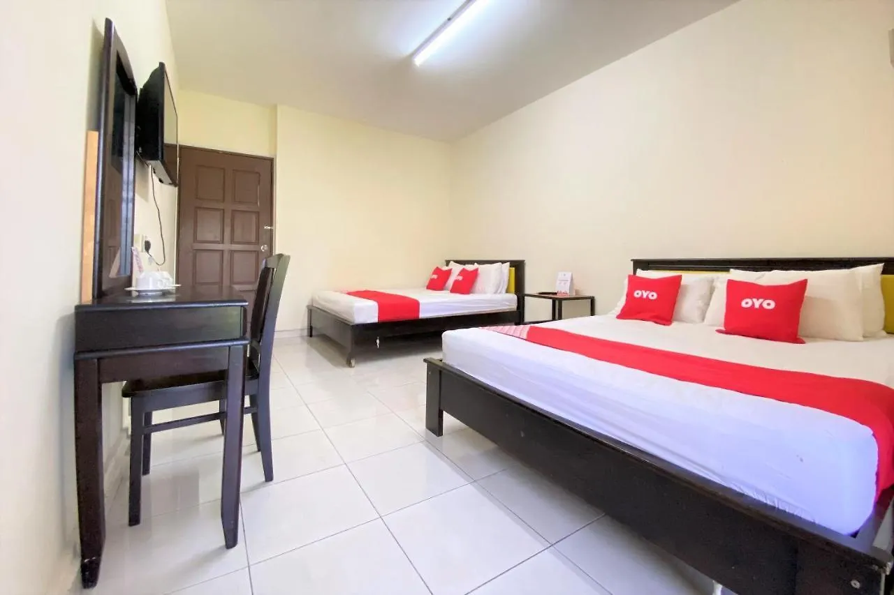 Oyo 90159 Zahaar Hotel Batu Ferringhi