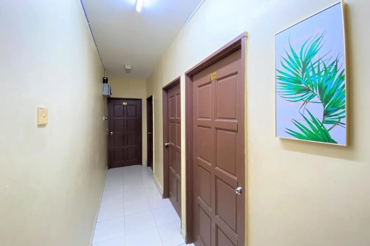 **  Oyo 90159 Zahaar Hotel Batu Ferringhi Malaysia